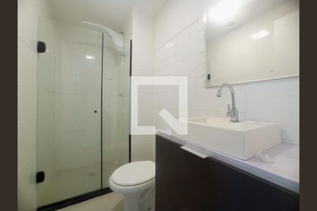 Banheiro de apartamento para alugar com 1 quarto, 34m² em Santo Amaro, São Paulo