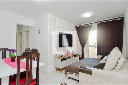 Sala de apartamento para alugar com 3 quartos, 64m² em Jardim Flor da Montanha, Guarulhos