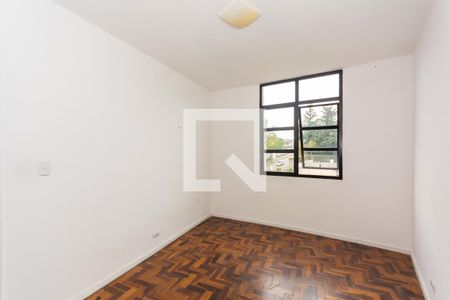 Quarto 2 de apartamento para alugar com 2 quartos, 63m² em Jardim Botânico, Curitiba