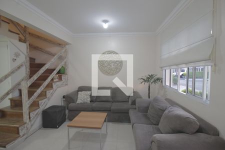 Sala de casa de condomínio à venda com 3 quartos, 110m² em Marechal Rondon, Canoas