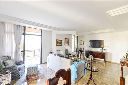 Sala de apartamento à venda com 3 quartos, 170m² em Icaraí, Niterói