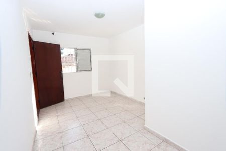 Quarto de casa para alugar com 1 quarto, 40m² em Vila Graciosa, São Paulo