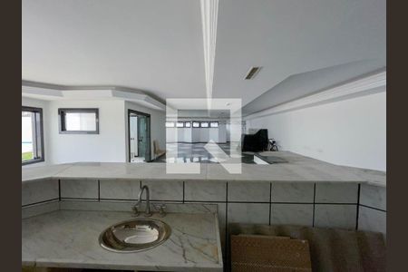 Casa à venda com 5 quartos, 1600m² em Barra da Tijuca, Rio de Janeiro