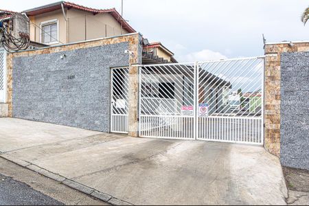 Apartamento à venda com 51m², 2 quartos e 1 vaga Apartamento à venda com 51m², 2 quartos e 1 vagaFachada