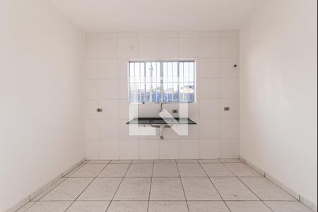 Cozinha de apartamento para alugar com 1 quarto, 35m² em Vila Santo Estéfano, São Paulo