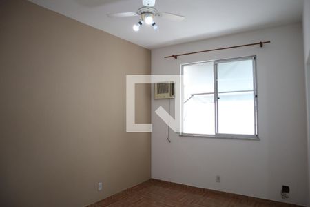 Sala de apartamento para alugar com 1 quarto, 28m² em Vicente de Carvalho, Rio de Janeiro