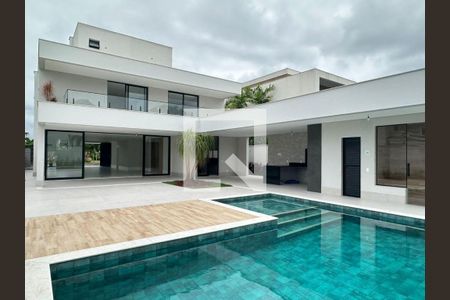 Casa à venda com 5 quartos, 520m² em Barra da Tijuca, Rio de Janeiro