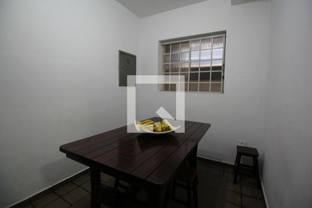 Sala de almoço de casa à venda com 4 quartos, 200m² em Vila Monumento, São Paulo