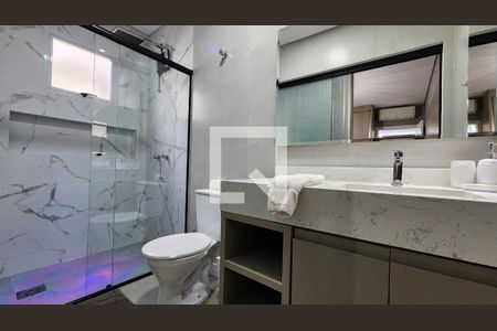 Banheiro da Suíte 2 de casa para alugar com 3 quartos, 140m² em Lagoa da Conceição, Florianópolis