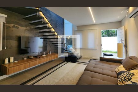 Sala de Estar / TV de casa para alugar com 3 quartos, 140m² em Lagoa da Conceição, Florianópolis