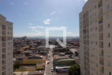 Vista Quarto 2 de apartamento para alugar com 2 quartos, 53m² em Jardim Laone, São Paulo