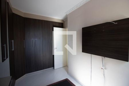 Quarto 1 de apartamento para alugar com 2 quartos, 53m² em Jardim Laone, São Paulo