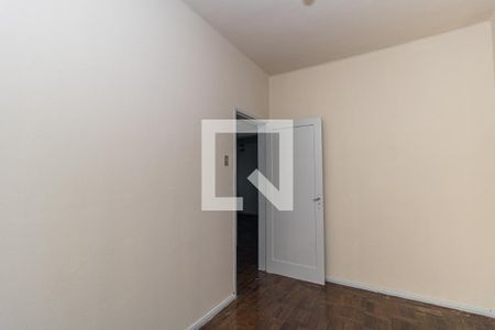 Quarto 2 de apartamento para alugar com 2 quartos, 48m² em Azenha, Porto Alegre