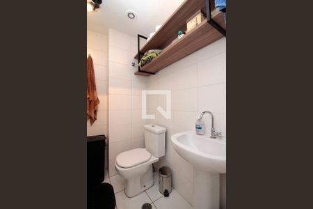 Banheiro de apartamento à venda com 1 quarto, 24m² em Vila Buarque, São Paulo