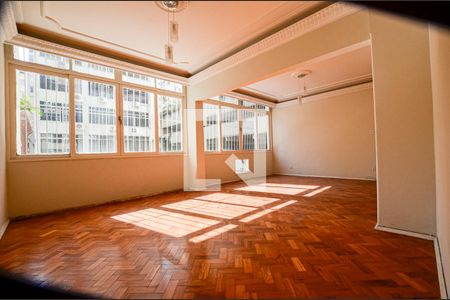 Sala de apartamento para alugar com 3 quartos, 140m² em Icaraí, Niterói