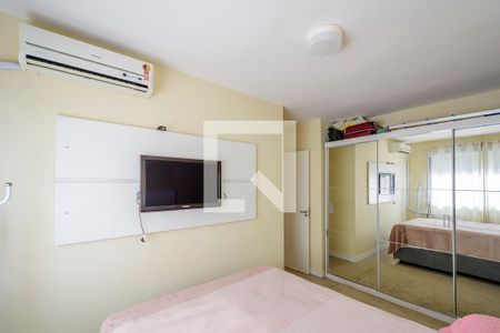 Quarto 1 de apartamento à venda com 2 quartos, 51m² em Cavalhada, Porto Alegre