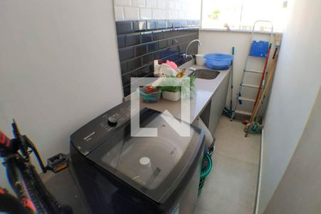 Apartamento à venda com 140m², 2 quartos e 1 vaga Apartamento à venda com 140m², 2 quartos e 1 vagaÁrea de Serviço