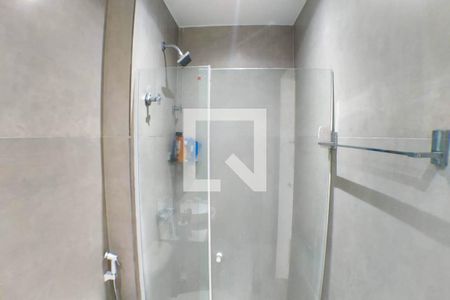 Apartamento à venda com 140m², 2 quartos e 1 vaga Apartamento à venda com 140m², 2 quartos e 1 vagaBanheiro