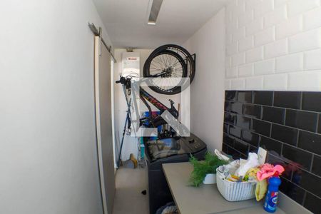 Apartamento à venda com 140m², 2 quartos e 1 vaga Apartamento à venda com 140m², 2 quartos e 1 vagaÁrea de Serviço