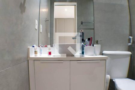 Apartamento à venda com 140m², 2 quartos e 1 vaga Apartamento à venda com 140m², 2 quartos e 1 vagaBanheiro