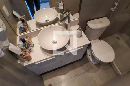 Apartamento à venda com 140m², 2 quartos e 1 vaga Apartamento à venda com 140m², 2 quartos e 1 vagaBanheiro