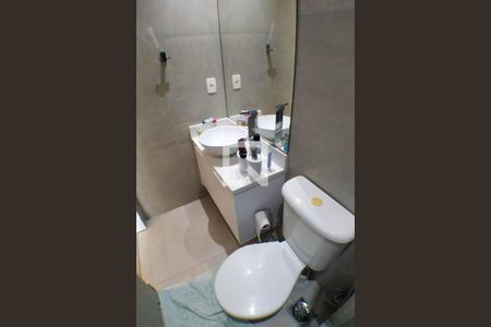 Apartamento à venda com 140m², 2 quartos e 1 vaga Apartamento à venda com 140m², 2 quartos e 1 vagaBanheiro