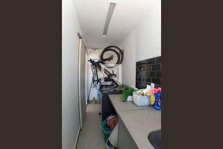 Apartamento à venda com 140m², 2 quartos e 1 vaga Apartamento à venda com 140m², 2 quartos e 1 vagaÁrea de Serviço