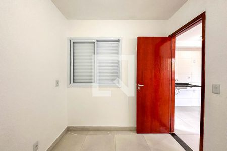 Quarto 1 de apartamento para alugar com 2 quartos, 34m² em Lapa de Baixo, São Paulo