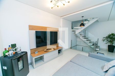 Sala   de casa de condomínio à venda com 2 quartos, 203m² em Vila Nova Mazzei, São Paulo