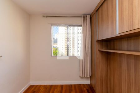 Quarto 1 de apartamento para alugar com 2 quartos, 72m² em Aclimação, São Paulo