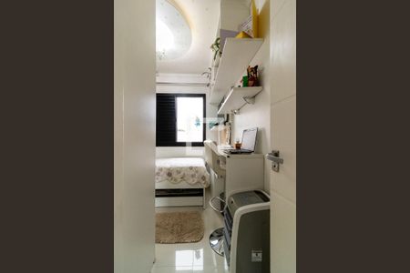 Quarto 1 de apartamento para alugar com 3 quartos, 68m² em Vila Hamburguesa, São Paulo