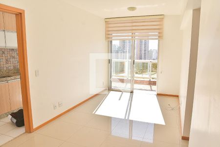 Sala de apartamento para alugar com 2 quartos, 74m² em Águas Claras, Brasília