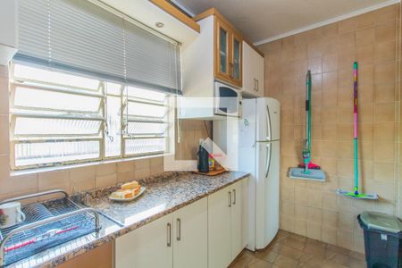 Cozinha de apartamento para alugar com 2 quartos, 59m² em Partenon, Porto Alegre