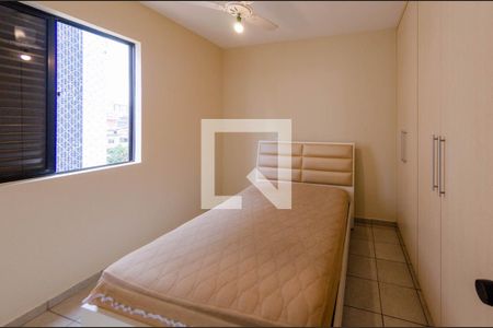 Quarto de apartamento à venda com 1 quarto, 40m² em Estoril, Belo Horizonte