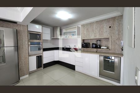 Cozinha de apartamento à venda com 1 quarto, 72m² em Bosque, Campinas