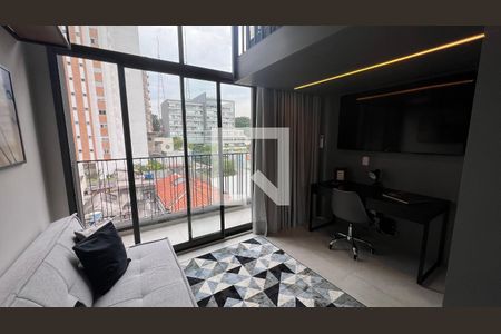 Sala  de kitnet/studio para alugar com 1 quarto, 27m² em Cerqueira César, São Paulo