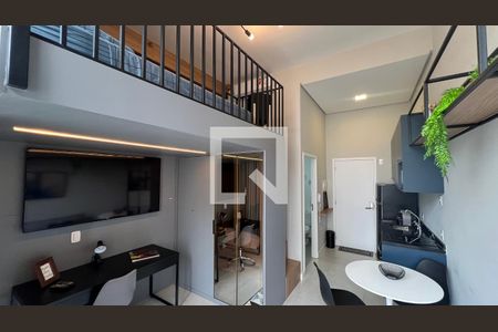 Sala  de kitnet/studio para alugar com 1 quarto, 27m² em Cerqueira César, São Paulo