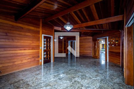 Sala de casa à venda com 5 quartos, 315m² em Vila Rosalia, Guarulhos