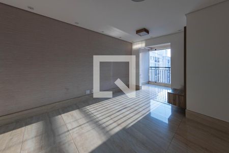 Sala de apartamento para alugar com 3 quartos, 70m² em Vila Ivone, São Paulo