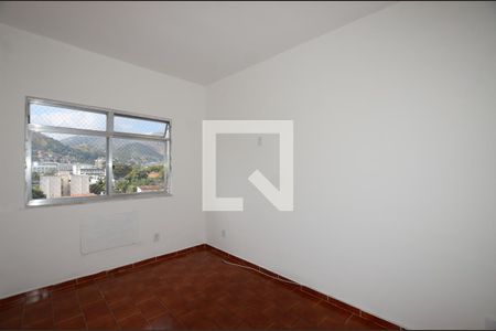 Quarto 1 de apartamento para alugar com 2 quartos, 55m² em Praça Seca, Rio de Janeiro