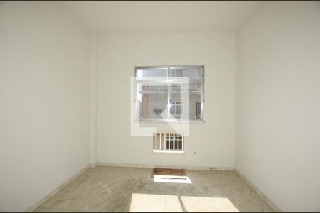 Quarto 1 de apartamento para alugar com 2 quartos, 80m² em Praça Seca, Rio de Janeiro