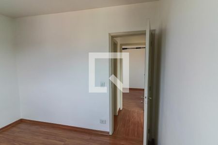 Quarto 1 de apartamento para alugar com 2 quartos, 50m² em Jardim Rizzo, São Paulo