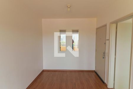 Sala de apartamento para alugar com 2 quartos, 50m² em Jardim Rizzo, São Paulo