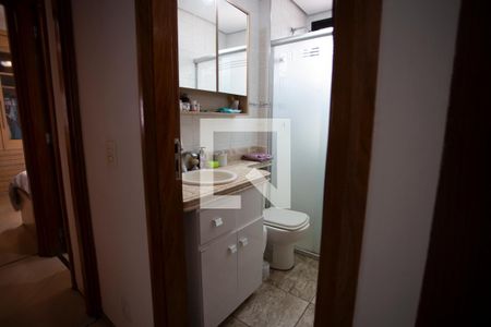 Banheiro da Suíte de apartamento para alugar com 3 quartos, 74m² em Liberdade, São Paulo