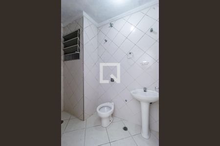 Banheiro de apartamento para alugar com 1 quarto, 40m² em Belém, São Paulo