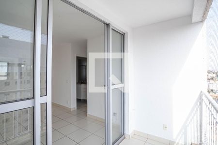 Varanda da sala  de apartamento à venda com 3 quartos, 79m² em Jardim Guanabara, Belo Horizonte