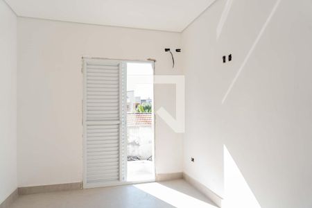 Suíte 1 de casa de condomínio à venda com 2 quartos, 52m² em Vila Sao Pedro, Santo André