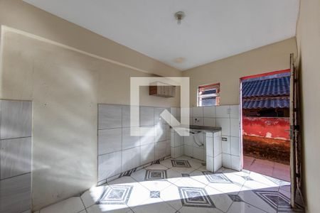 Sala/Cozinha de casa para alugar com 1 quarto, 31m² em Vila Alpina, São Paulo