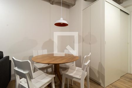 Detalhe Sala de kitnet/studio para alugar com 1 quarto, 34m² em Jardim Paulista, São Paulo