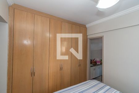 Suite  de apartamento à venda com 3 quartos, 98m² em Cambuí, Campinas